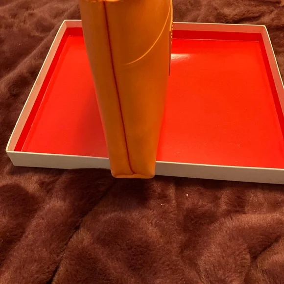 Hunter For Target Large Orange wristlet Size: 10" × 6.5" - Picture 6 of 9